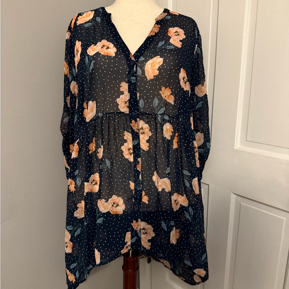 Torrid High-Low Tunic Navy and Peach Floral Blouse